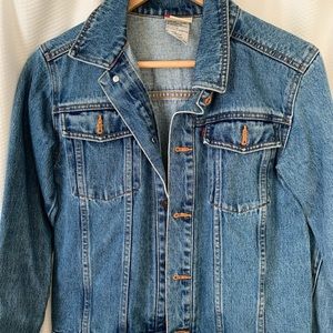 Red tab Levi’s denim jacket
